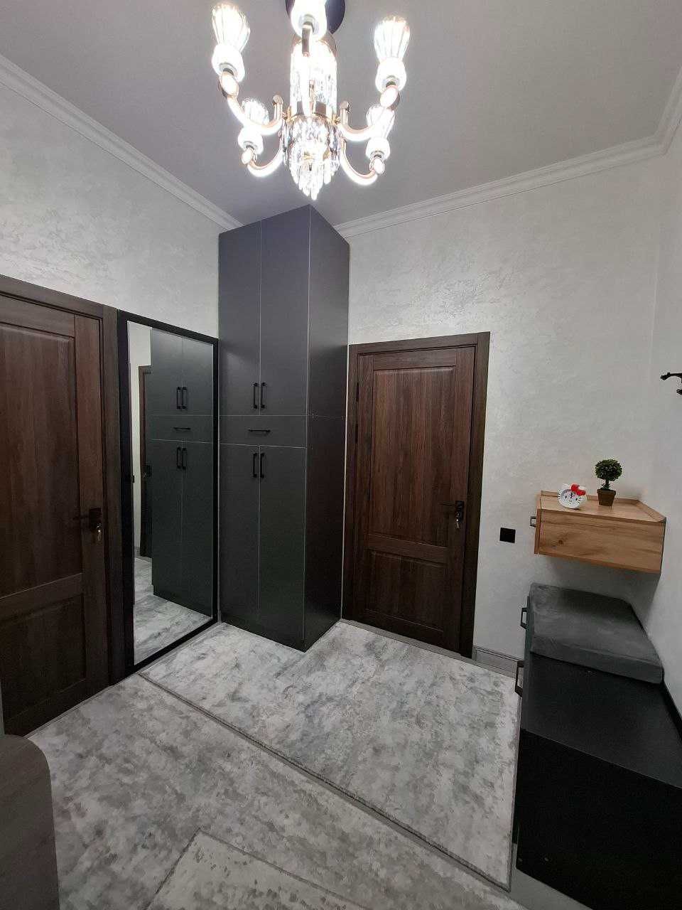 Продаётся 3х комн квартира на 2 этаже Ор-р Теракзор