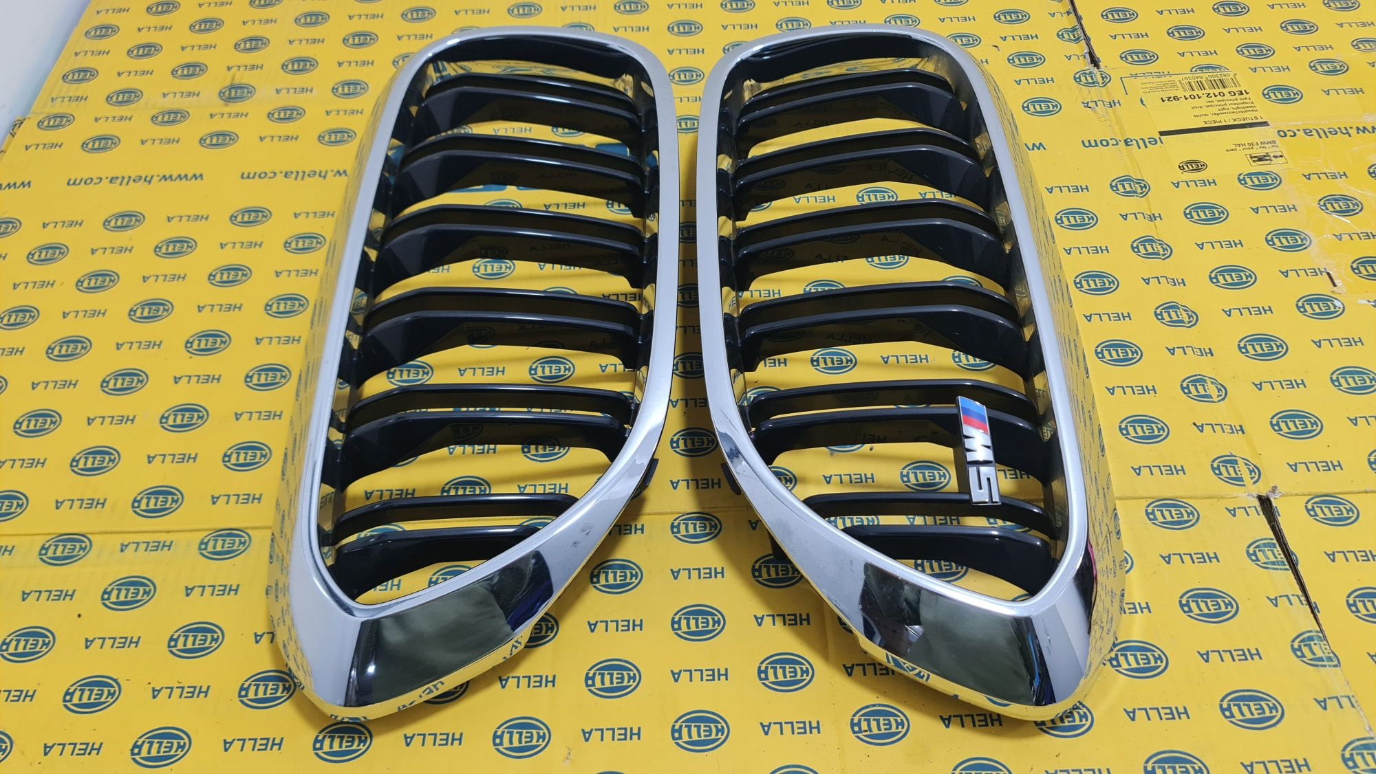 Grila grile nari masca radiator bara fata BMW 5 m5 F90