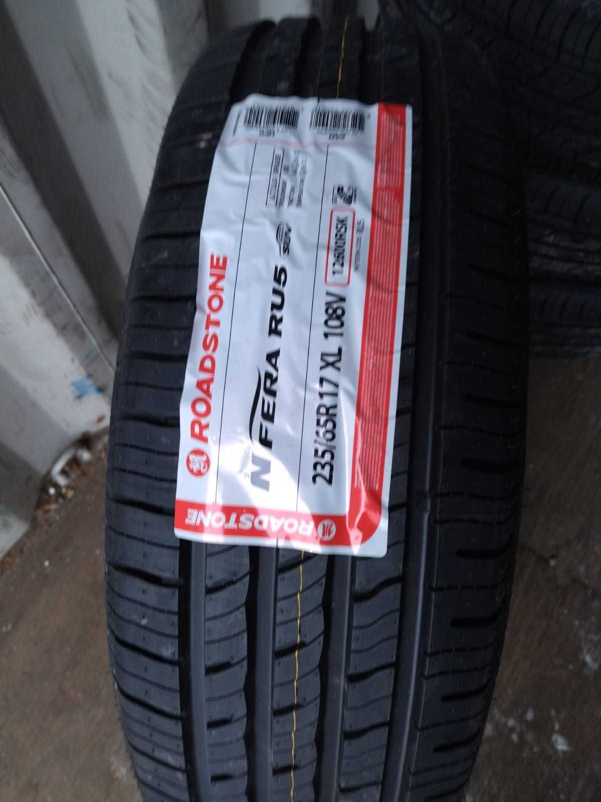 235/65R17 RU5 ROADSTON