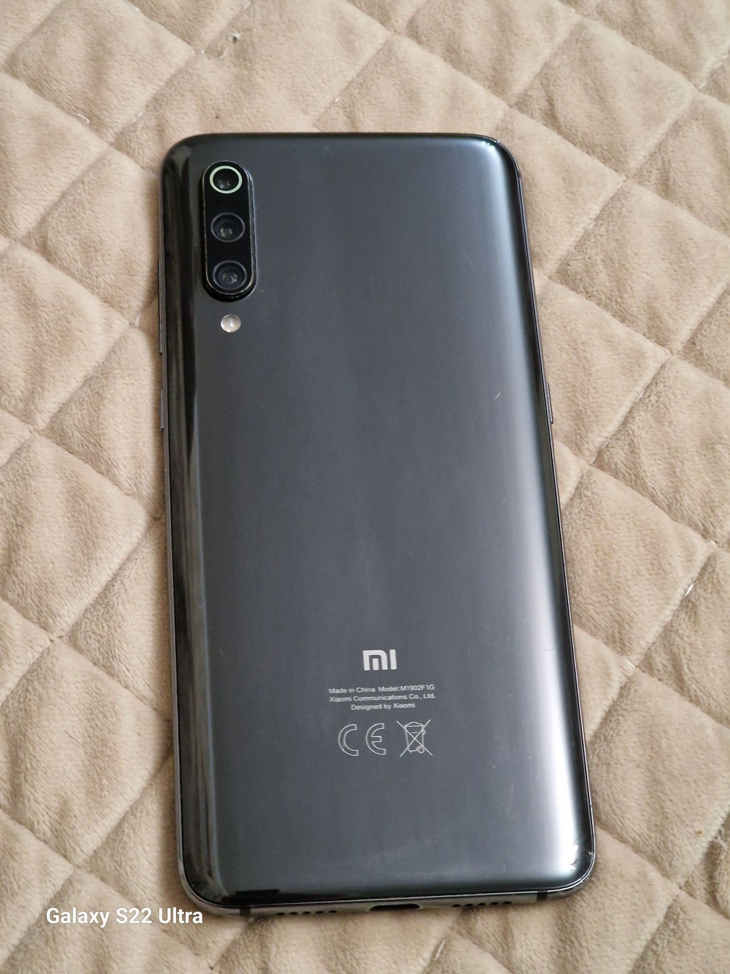 Xiaomi Mi 9 ми 9