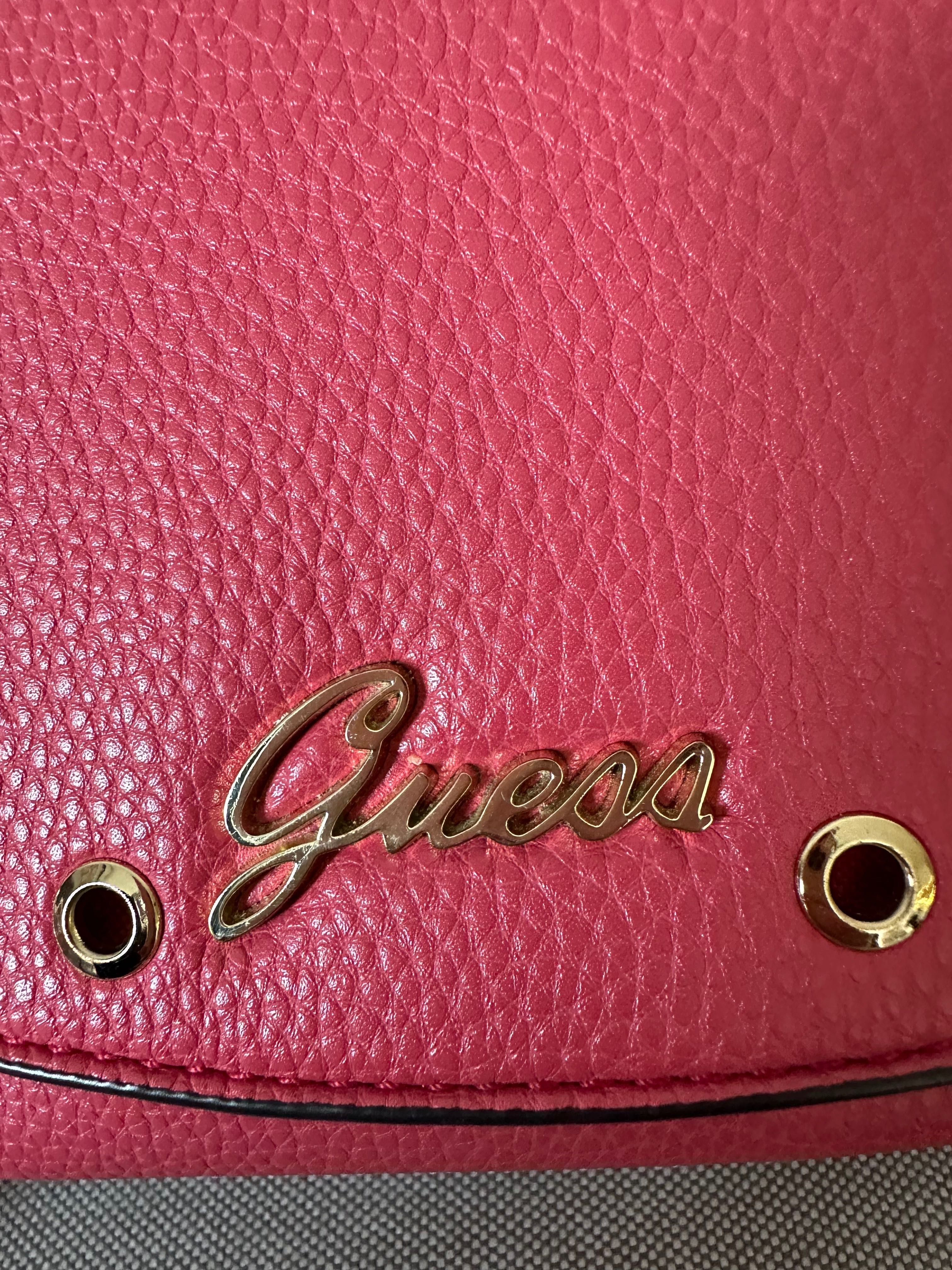 Оригинална дамска розова чанта Guess - Crossbody