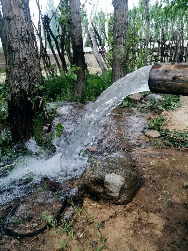 Сув чикариб берамиз ( бурение скважин на воду)