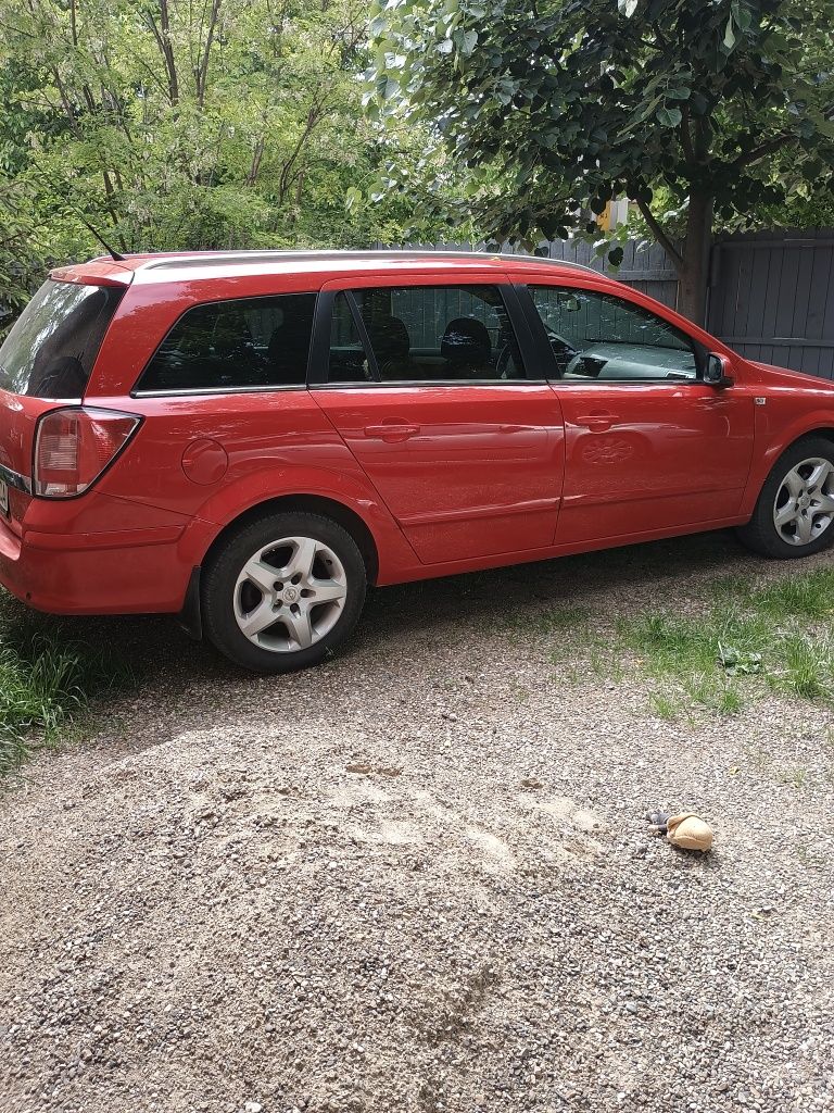 Opel Astra H 1.6