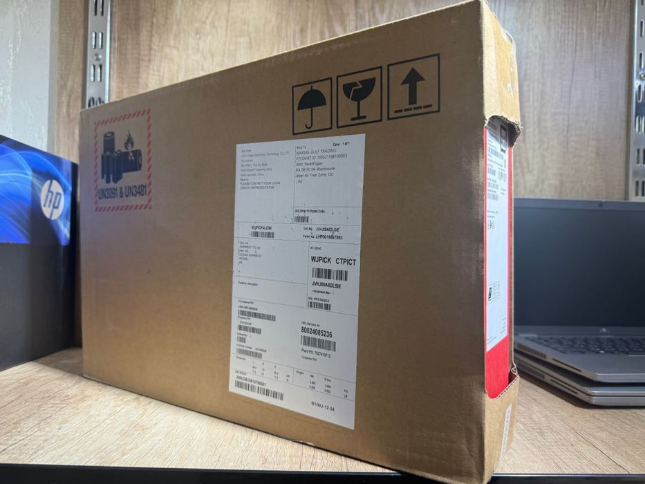 LENOVO ThinkPad X1 Carbon Gen13