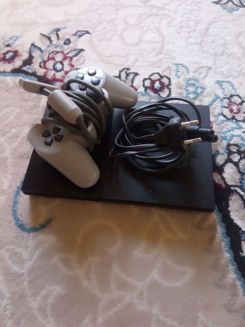 Playstation 2 sotiladi