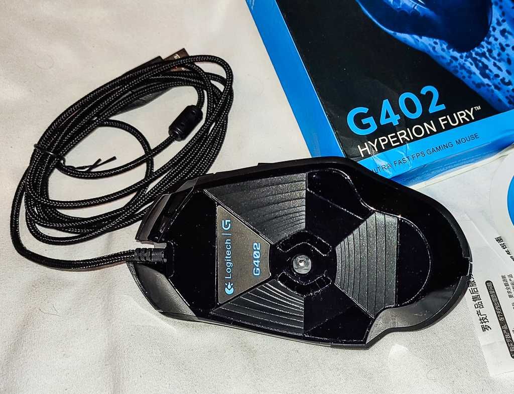 Мышка Logitech G402