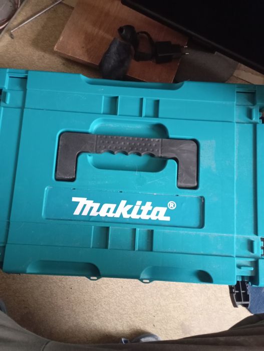 Makitta инструменты