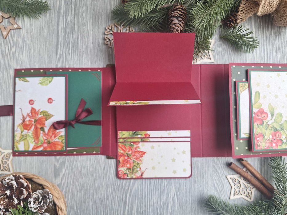 Коледен, скрапбук албум в бордо, ръчна изработка /56.17