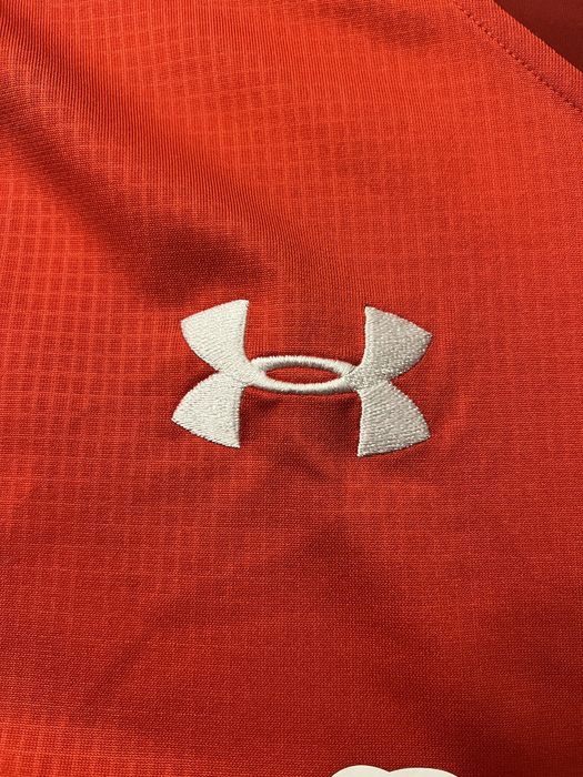 Тениски Under Armour WRU (национален отбор по ръгби на Уелс)
