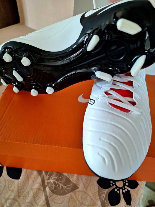 Бутонки Nike НОВИ