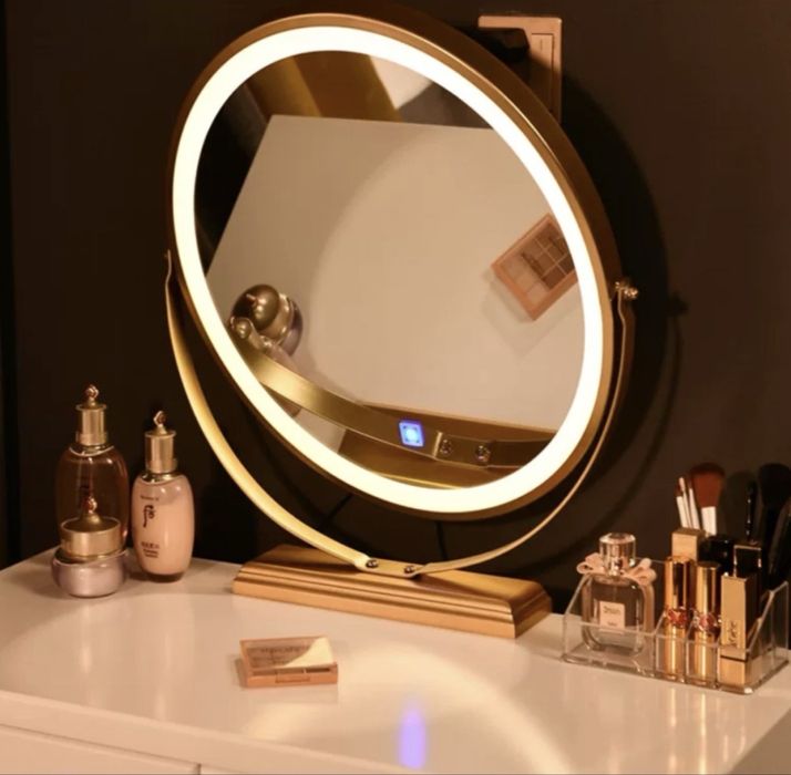 Продам зеркало с подсветкой три режима