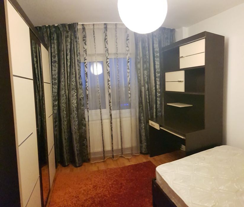 Inchiriez ap 3 camere Str. Marasesti