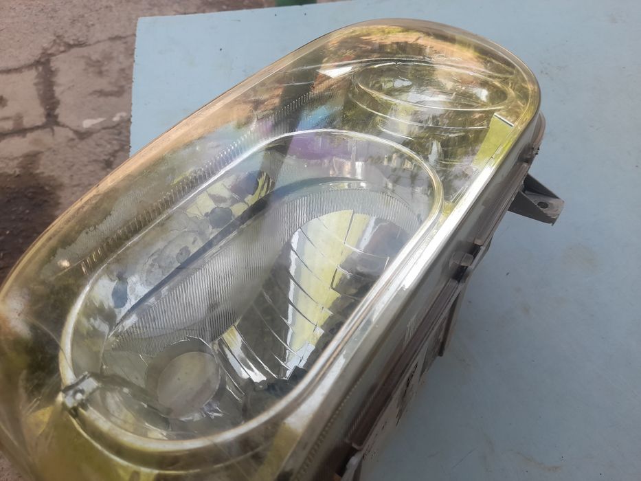 Damas faralar õng chap