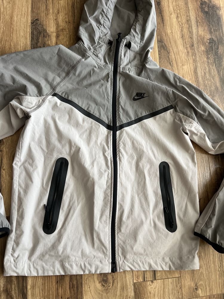 Nike Tech Fllece size XS /M