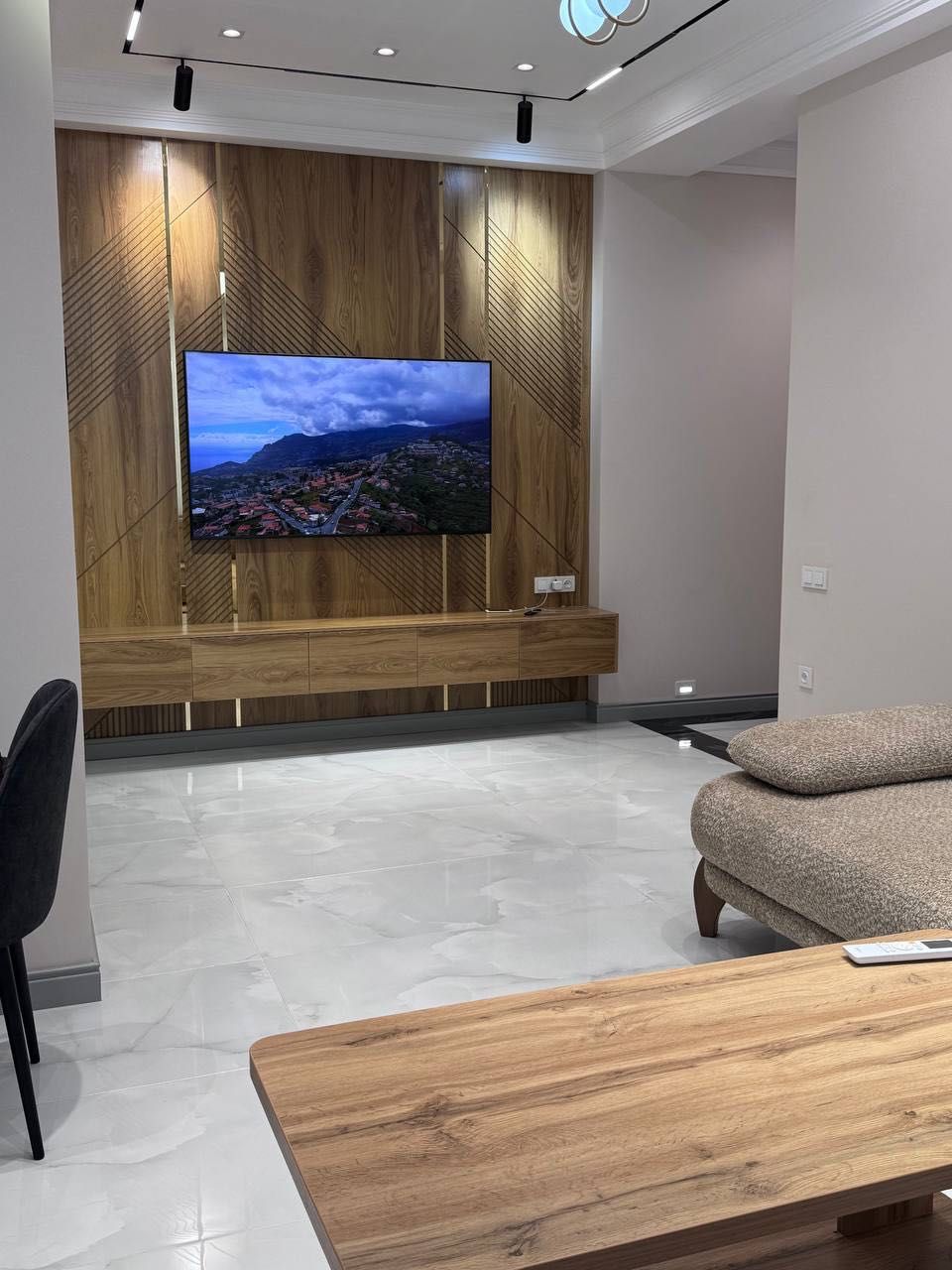 Baurum Продается 3 комнатная квартира ремонт ул.Сагбан