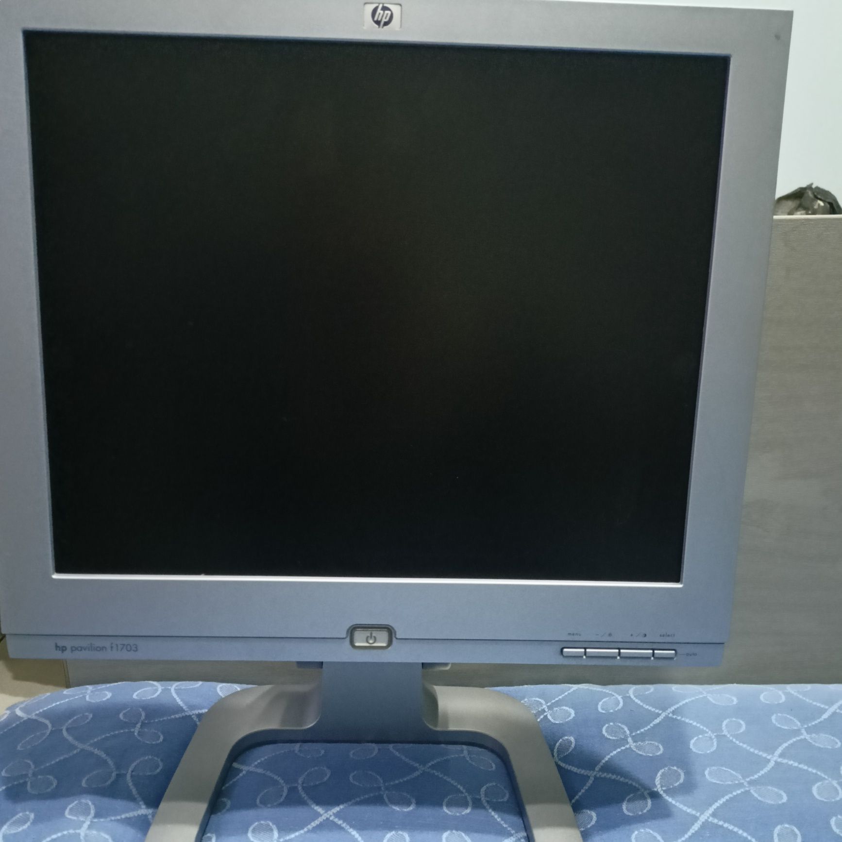 Монитор hp pavilion F 1703