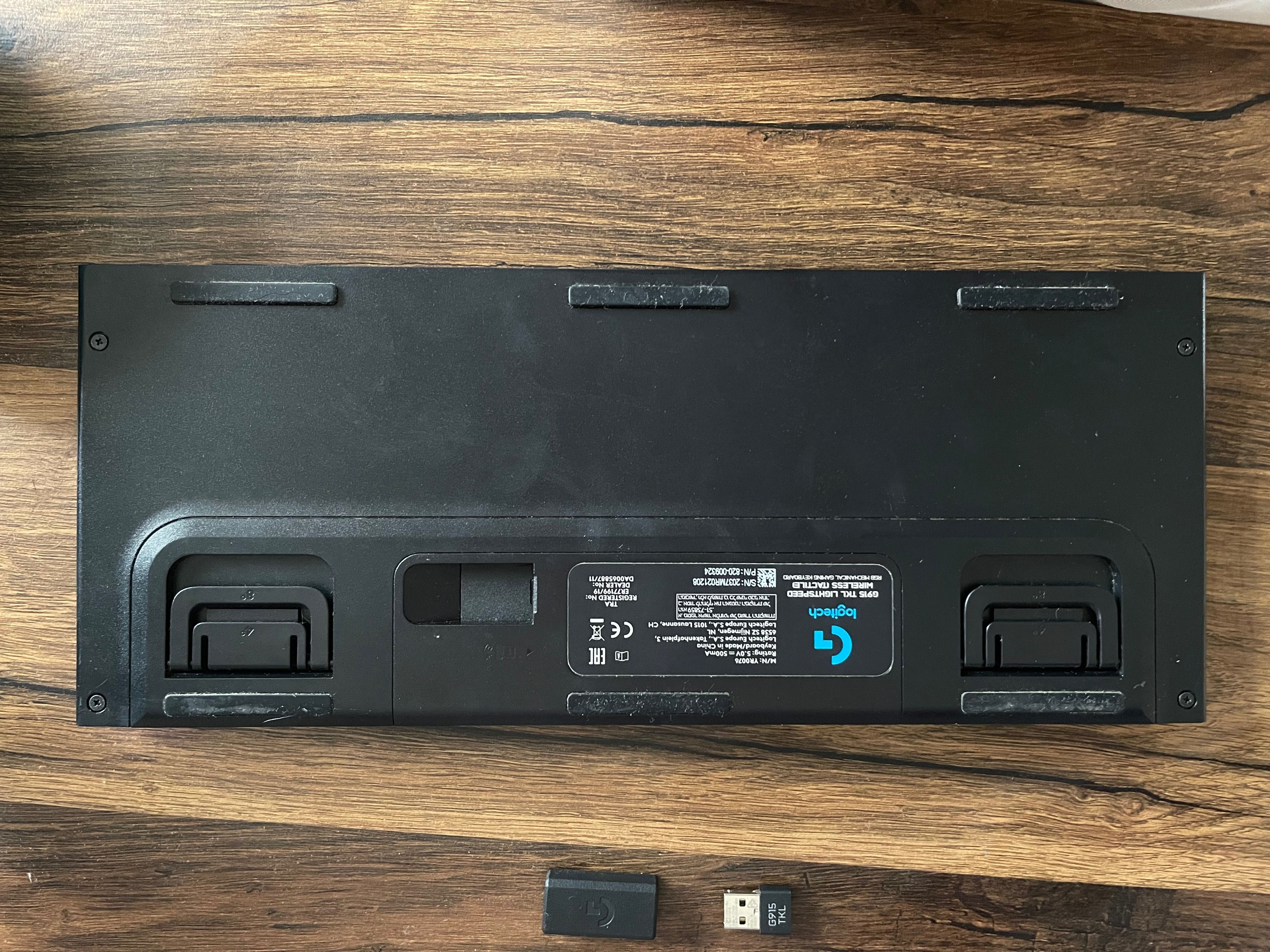Геймърска клавиатура Logitech G915 TKL Lightspeed