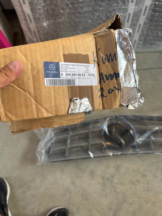 Решетка за Mercedes W204