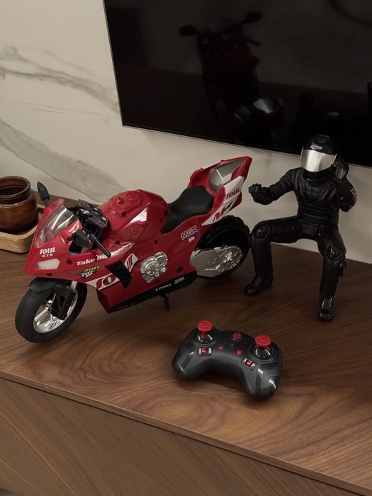 Мотор с дистанционно