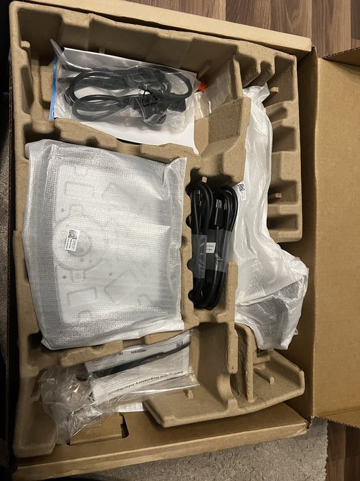 Monitor Dell P24HE 24 inch 100HZ