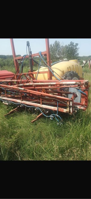 Vand Met Erbicidat 16 Metri