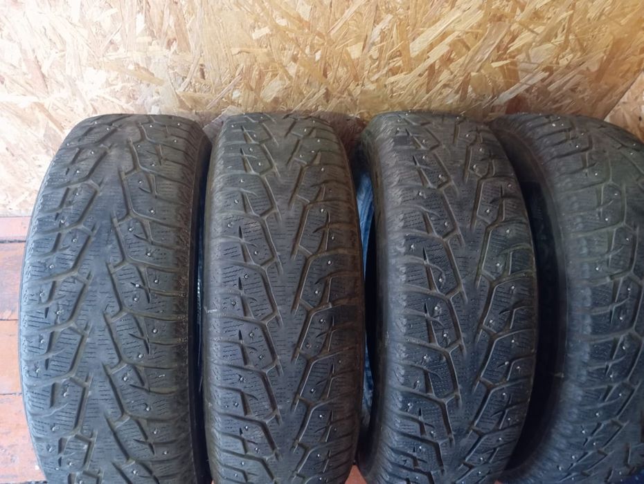 Продам резину 225/70/r16