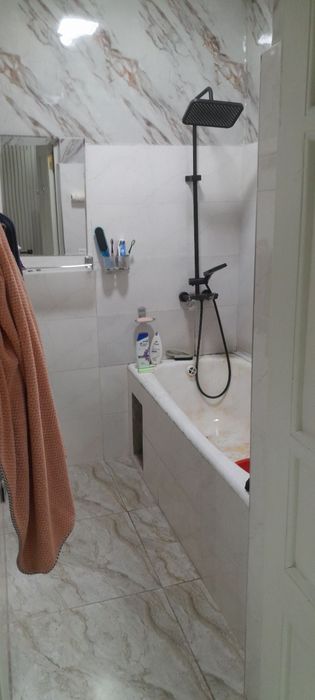 Olmazor tumani tansiqboyev -3   2xonali galerka uy 1 etash sotiladi