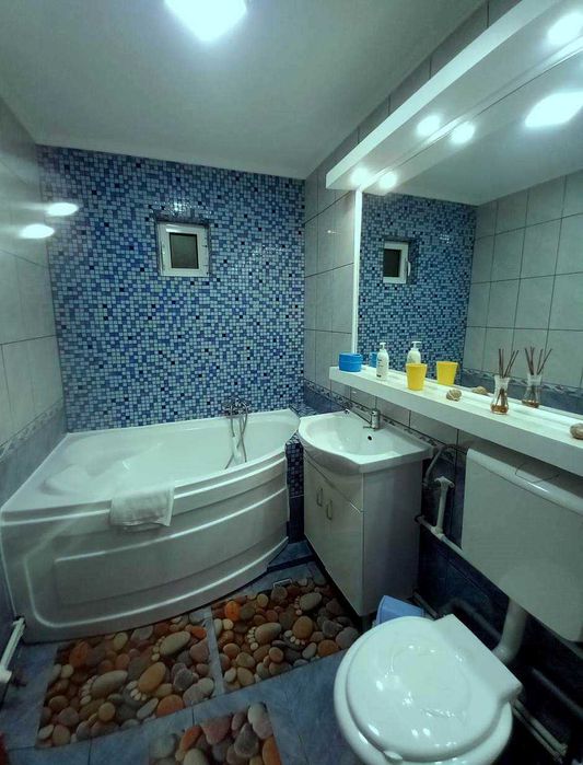 (DE INCHIRIAT) Apartament 2 CAMERE -Bld. Lăpușneanu - zona DACIA