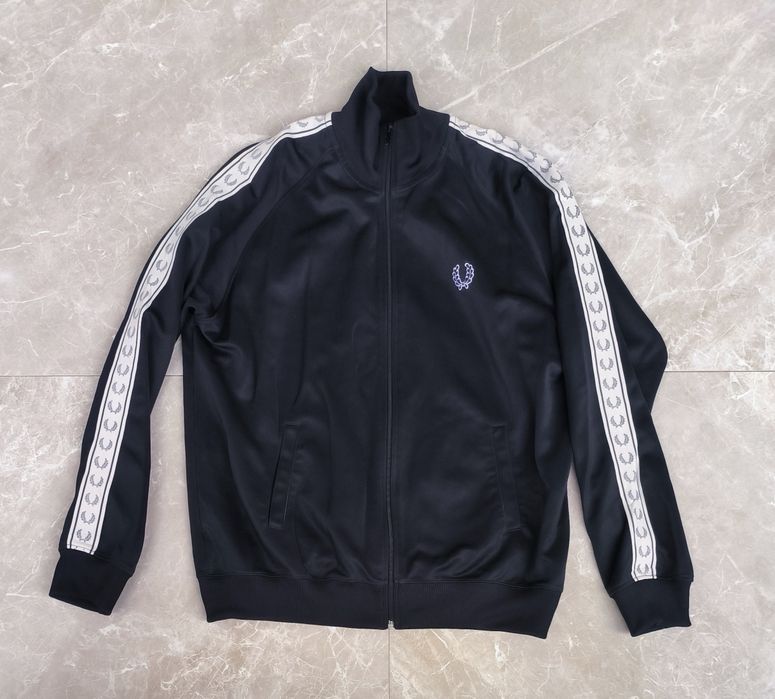 Спортно яке с лента Fred Perry размер L
