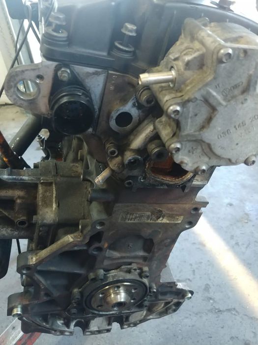 motor 1.9 tdi avb audi a4 b6  vw passat b6 skoda superb