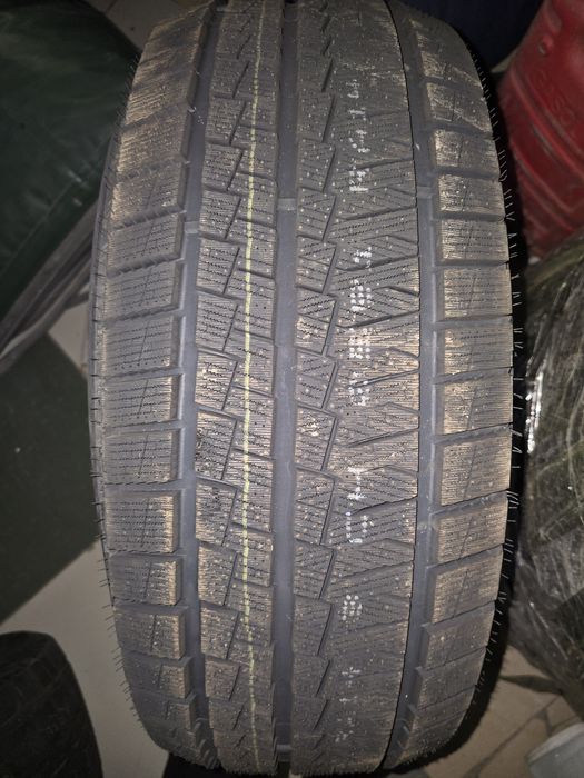 Шина зимняя новая