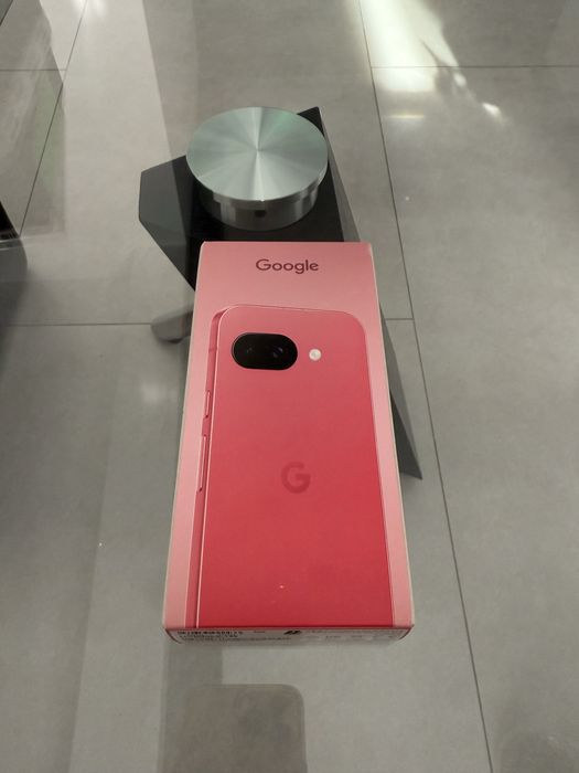 Google Pixel 9A peony 128GB • NOU / SIGILAT • neverlocked