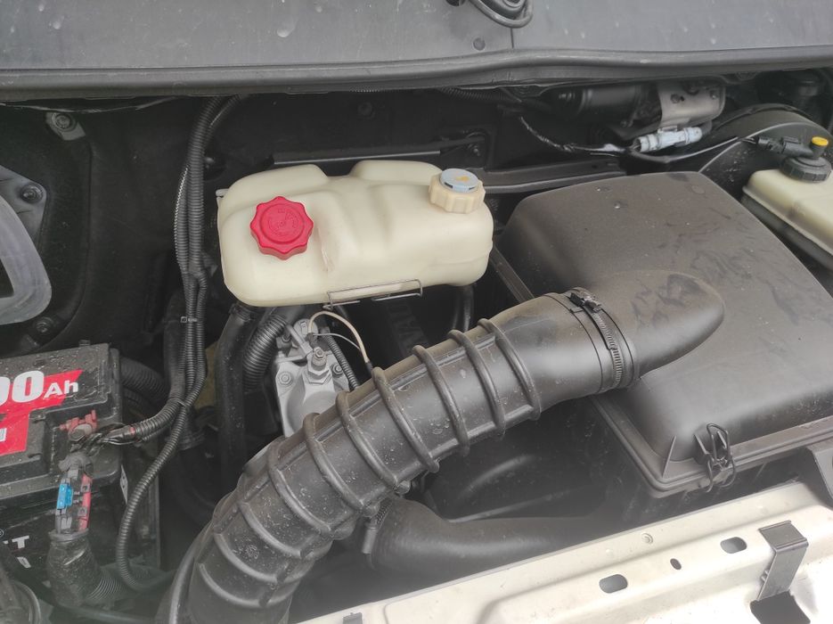 Vând Renault Mascott 2.8