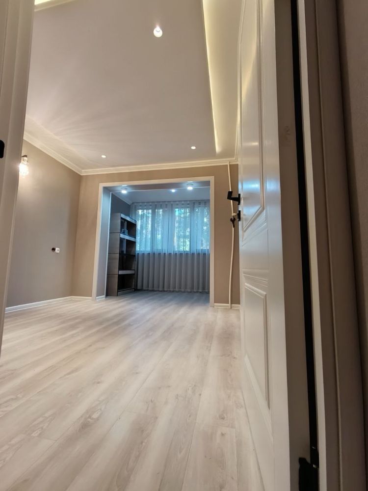 Продается 2 комнатная квартира площадью 54 кв.м.