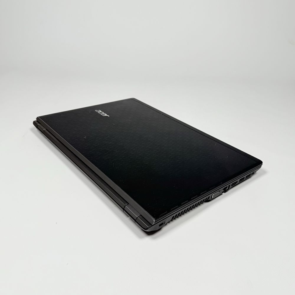 Acer V15/i7-6700HQ/NVIDIA GTX 950/12GB RAM/256GB NVMe+1TB/Подсветка