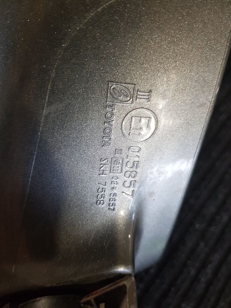 Ляво странично огледало Toyota Corolla Verso 2004г- 2008г Корола версо