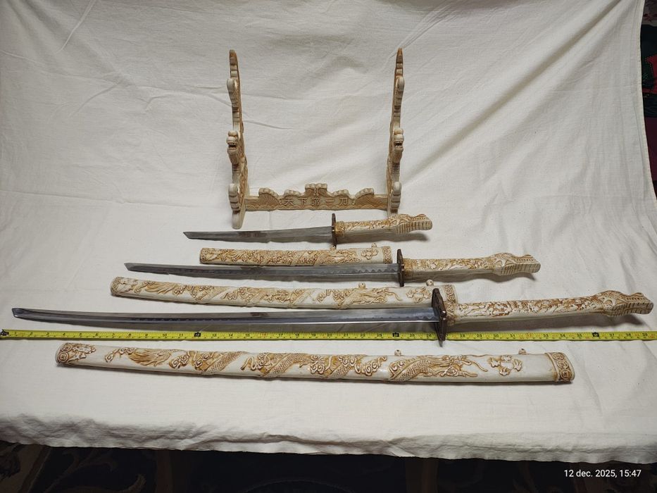 Set decorativ trei sabi cu suport