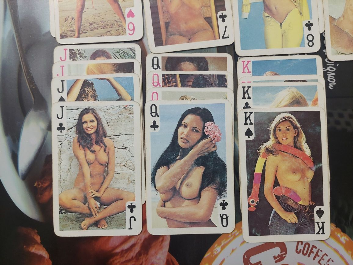 Carti de joc nud vintage