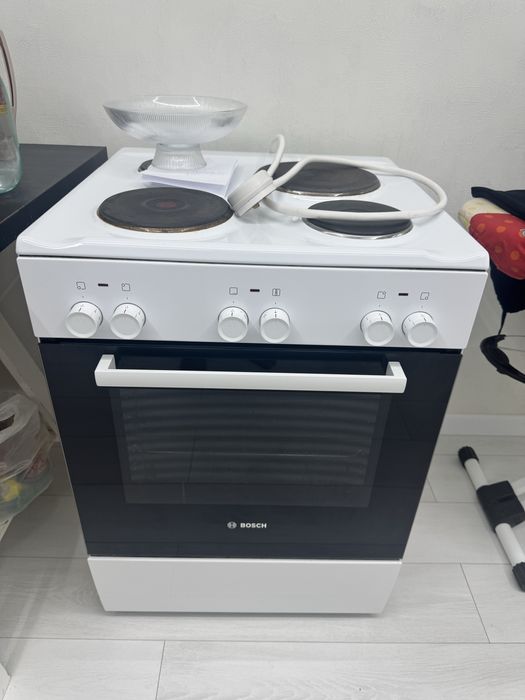 Продам кухонную плиту Bosch
