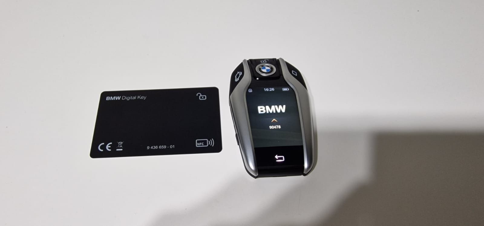 Vând BMW 330i 258cp
