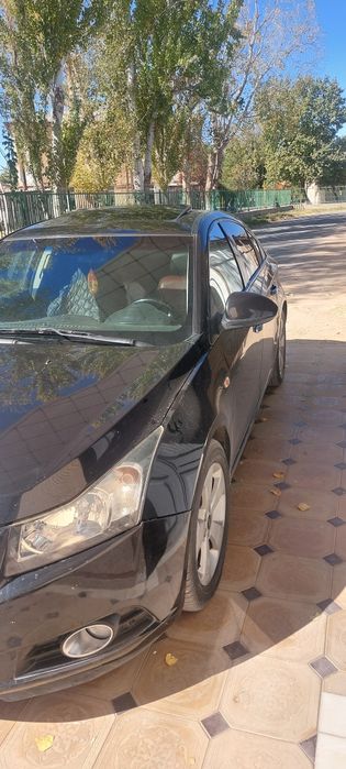 Шевролет ласетти сотилади