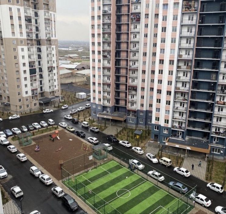 3х комнатная квартира Яшнабаский район. Олмос метро