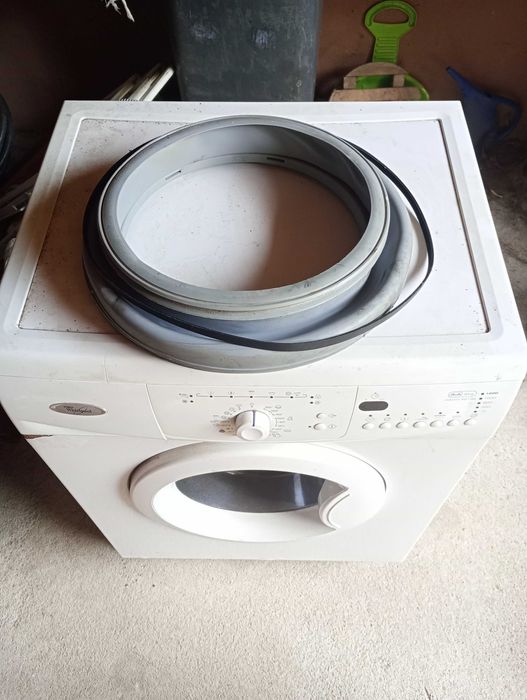 Vind mașină de spălat rufe Whirlpool pentru piese