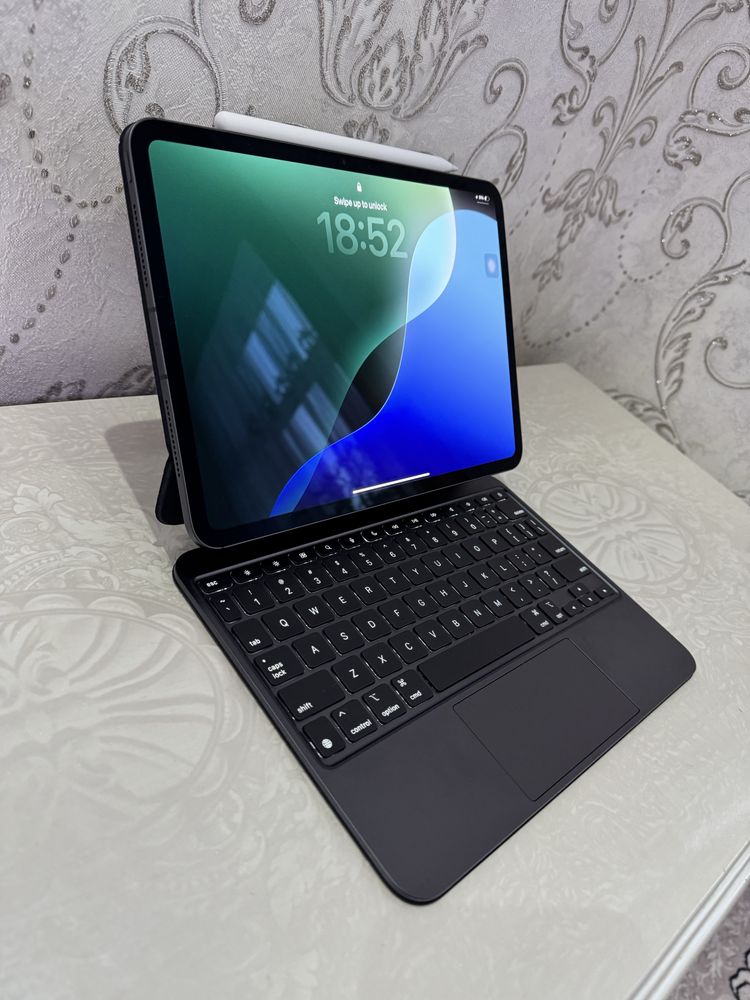 iPad Pro 11" M4 256 GB Wi-Fi Space Black + Magic Keyboard + Pencil Pro