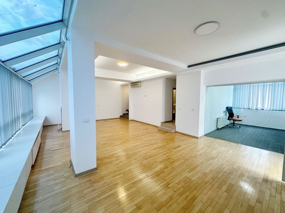 Bd. Unirii apartament spatios, 118 mp + 30 mp terasa