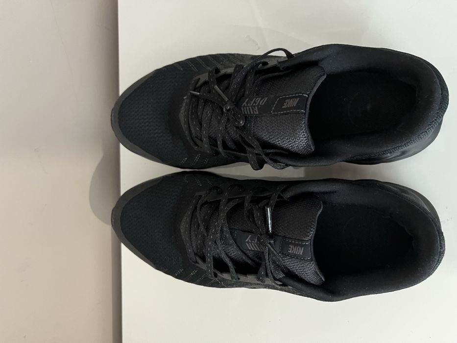 Nike Run Defy 43