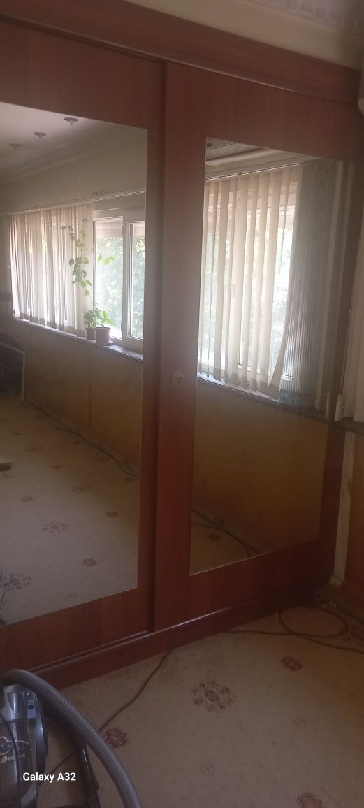 Сдаётся квартира на Ц1 совсеми удобствами.
