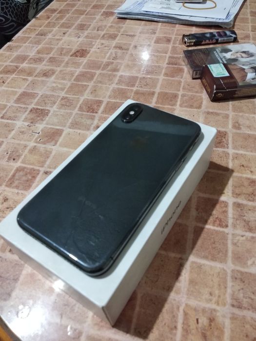 Срочно продается айфон 10