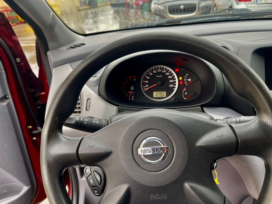 Vand nissan almera