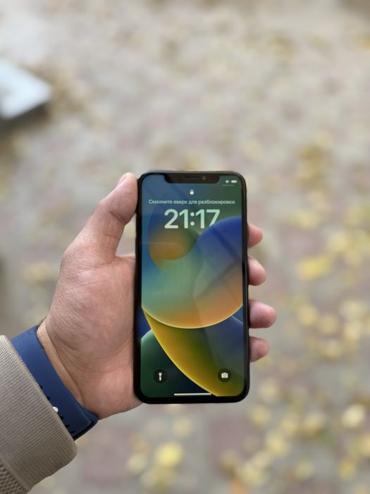 Iphone x ayfon x 64gb qora sotiladi holat yaxshi aybi yo face ishlidi